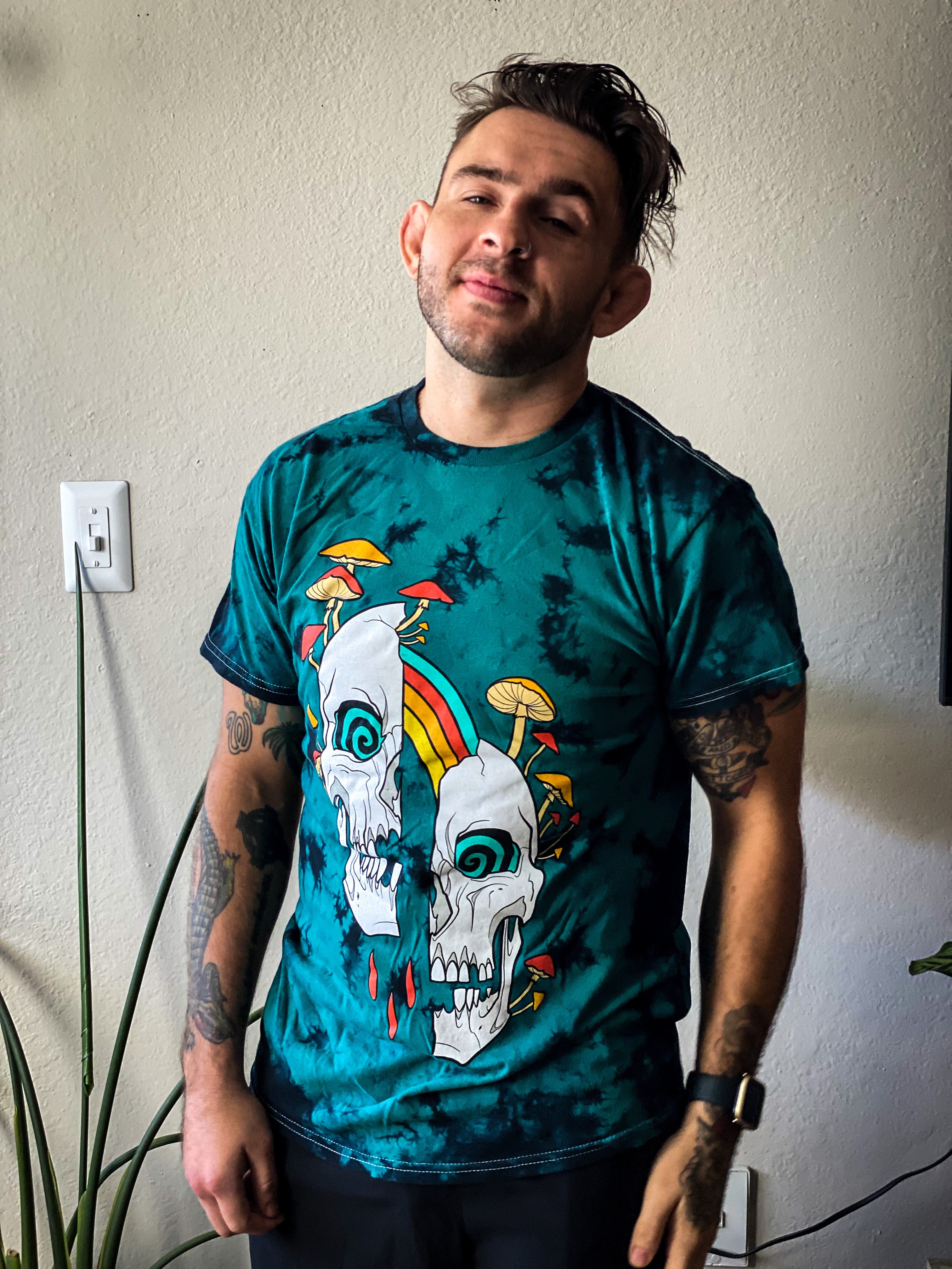 Trippy Split Skull Unisex Tee